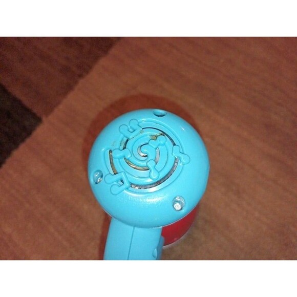 VTech Spin and Learn Color Flashlight - Picture 8 of 8